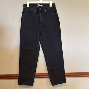 Levi's Women's Straight Black Jeans